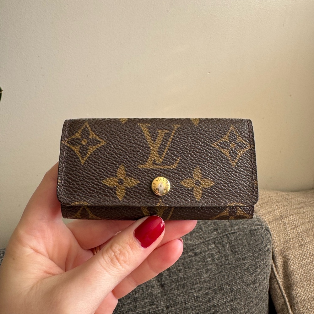 Louis Vuitton 4 Ring Key Holder